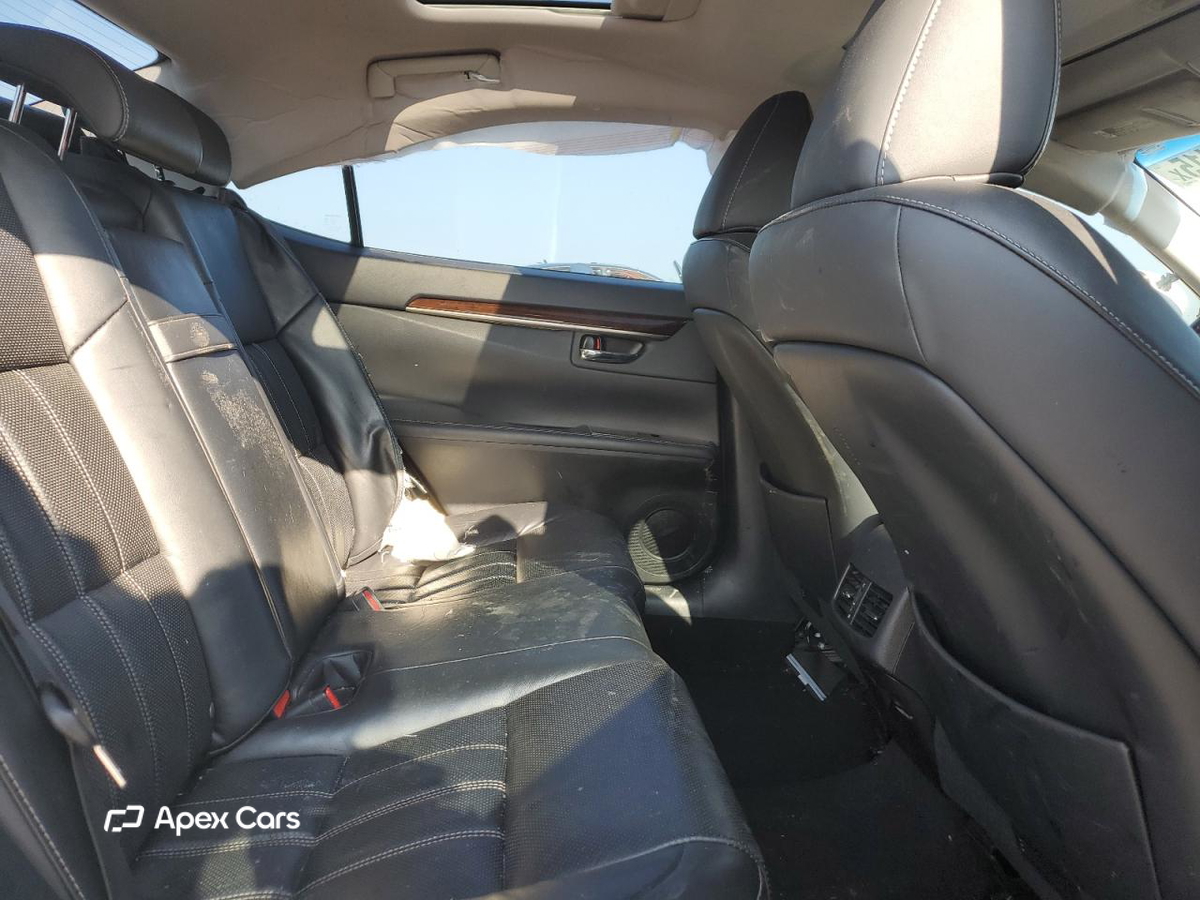 Lexus ES 2017