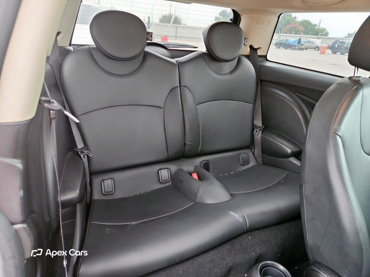 MINI Cooper 2013