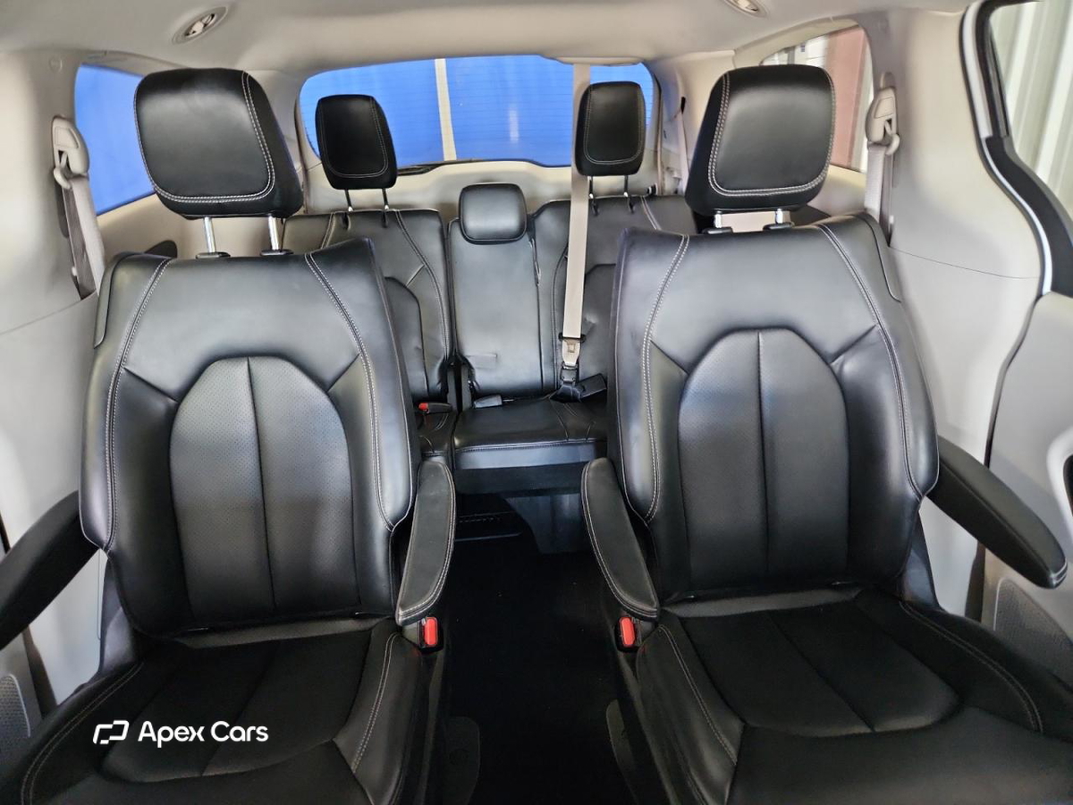 Chrysler Pacifica 2023