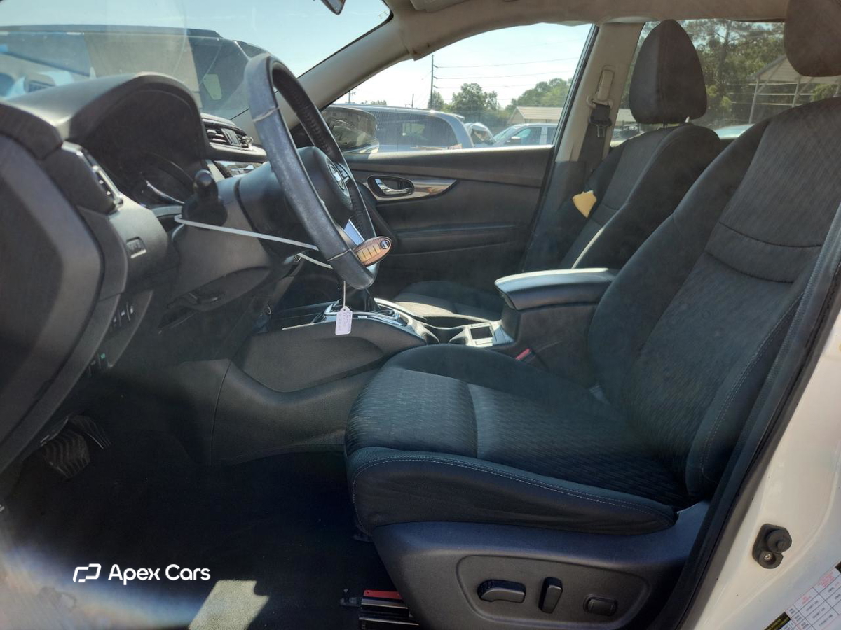 Nissan Rogue 2020