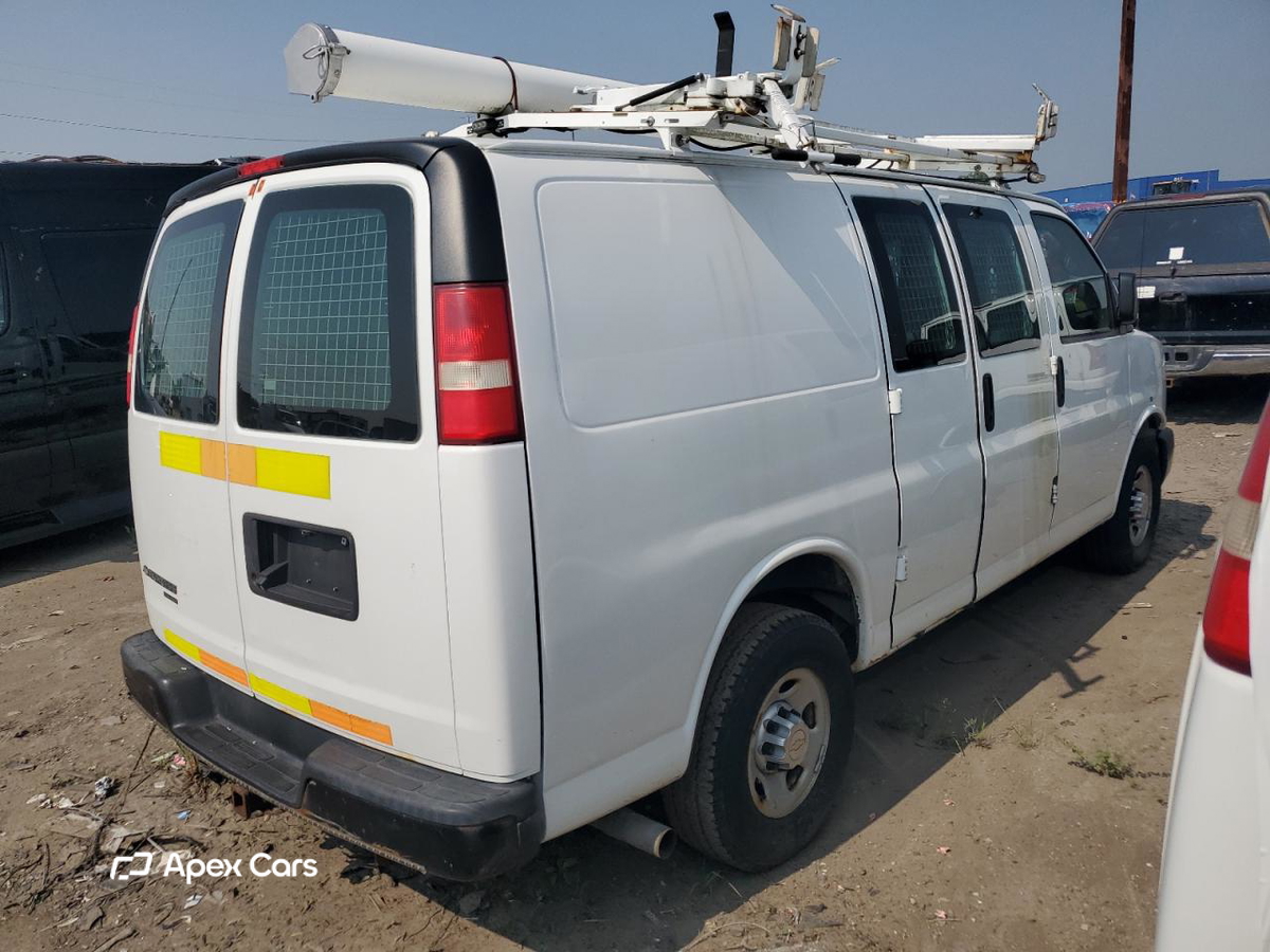 Chevrolet Express 2013