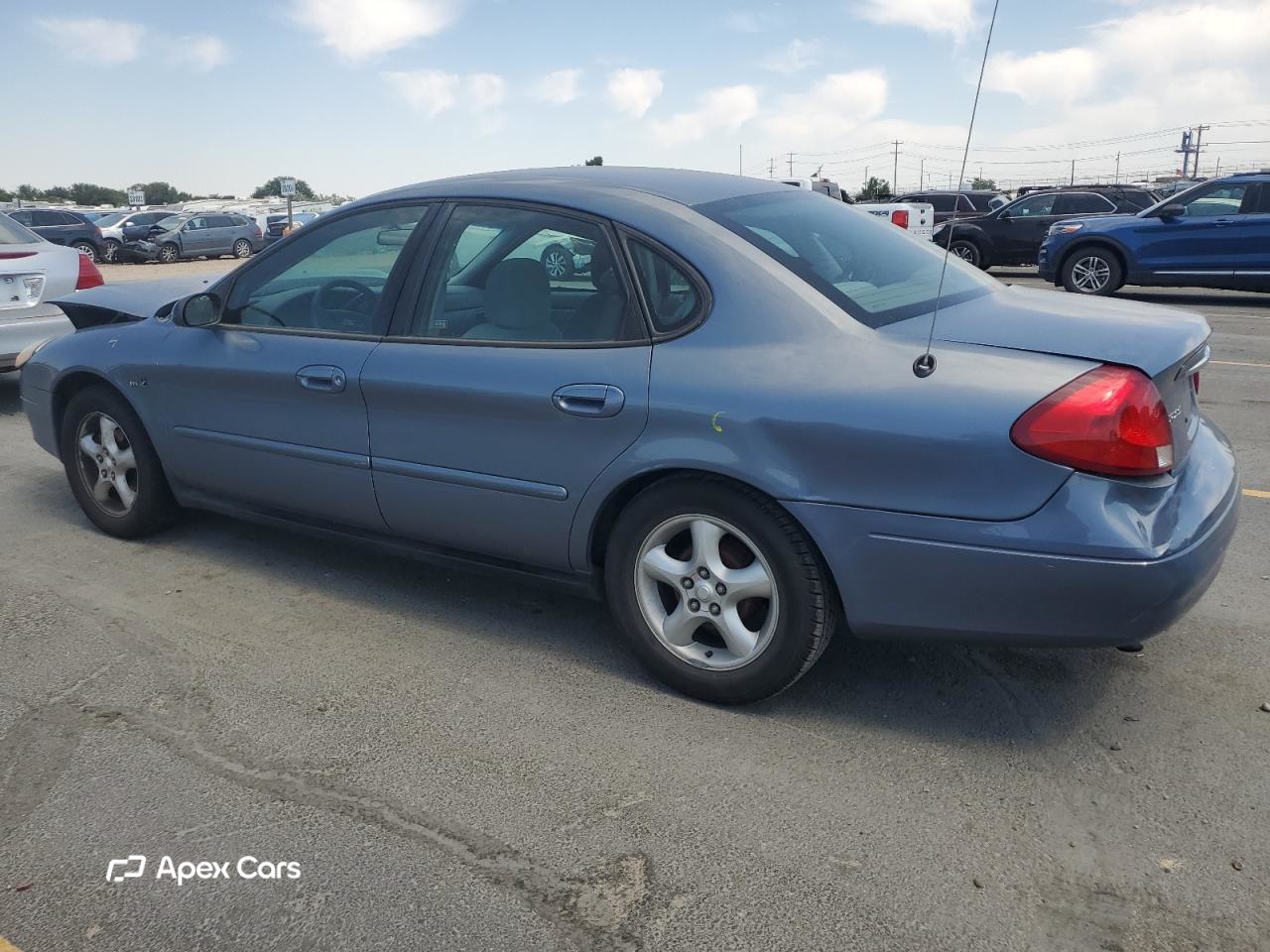 Ford Taurus 2000