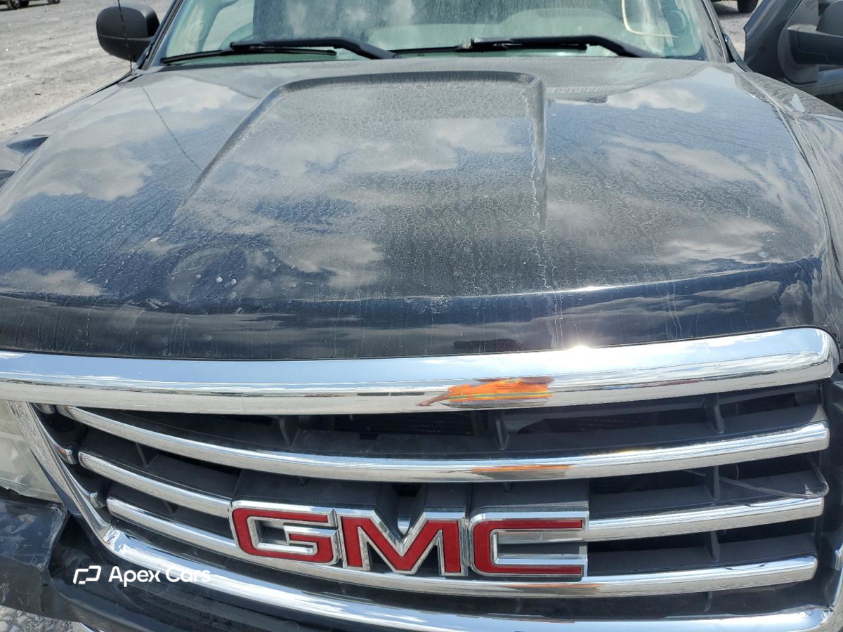 GMC Sierra 2013