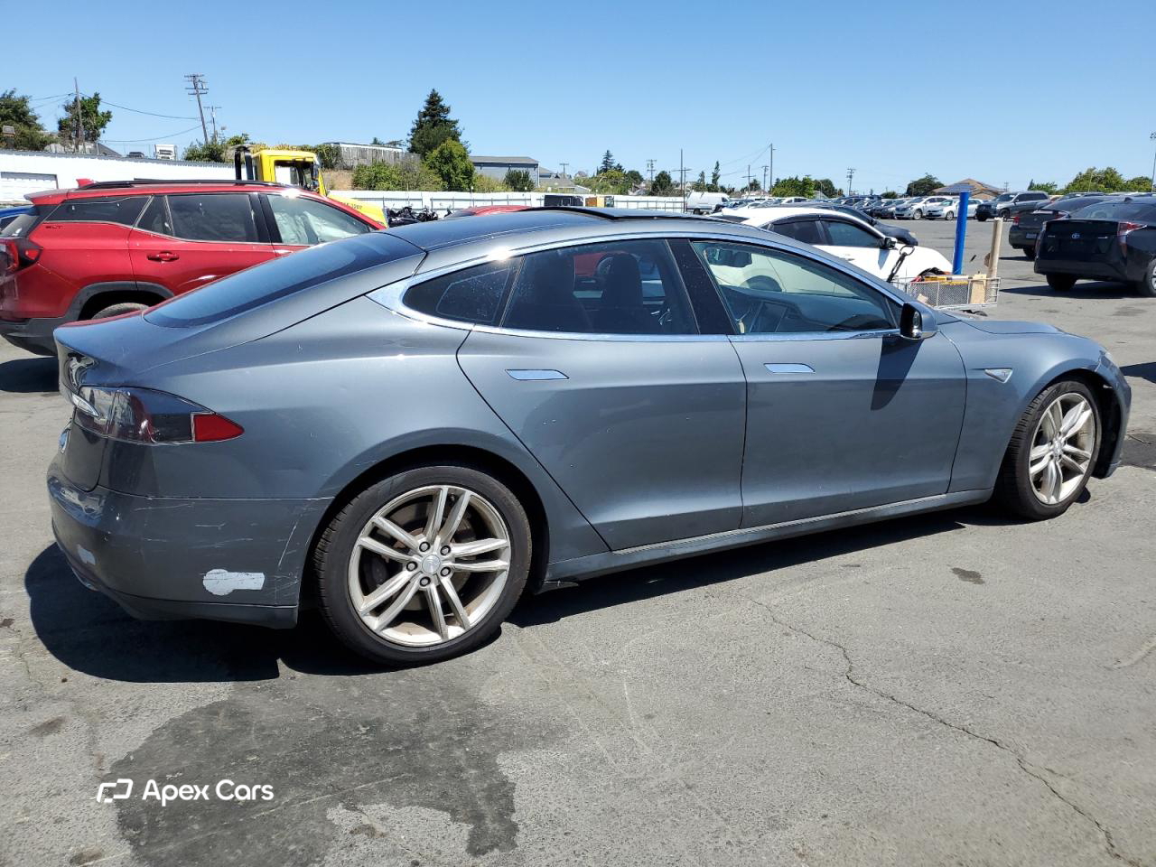 Tesla Model S 2012