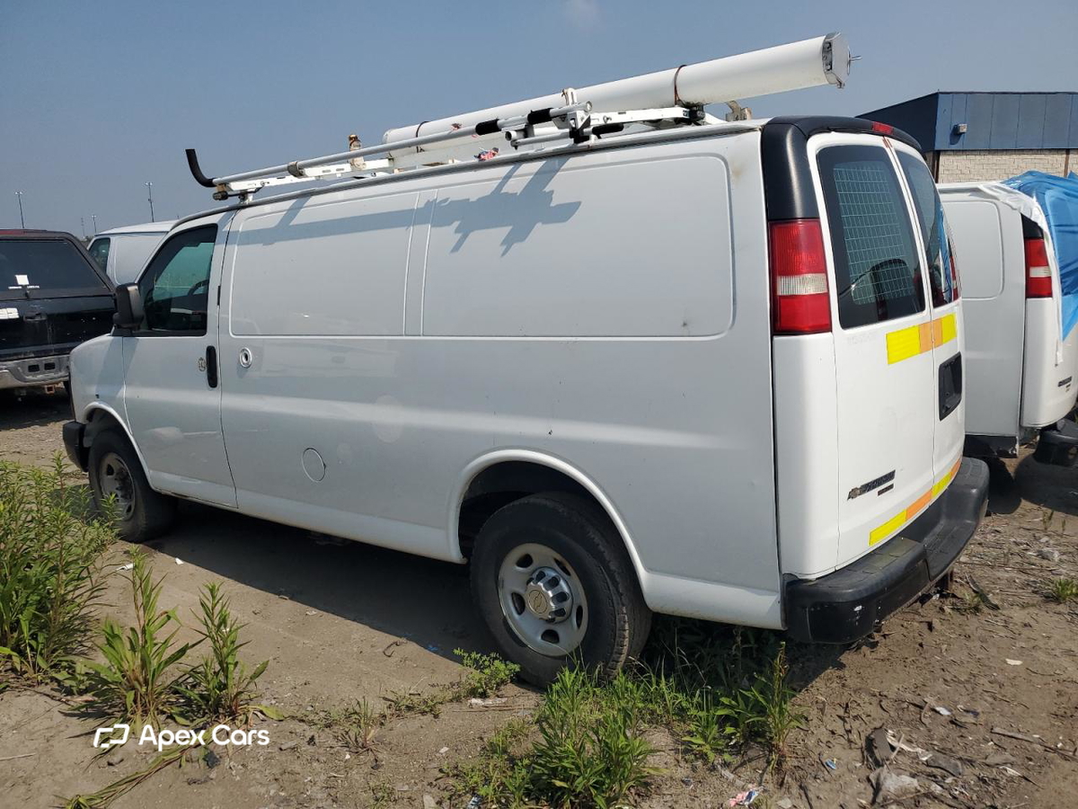 Chevrolet Express 2013