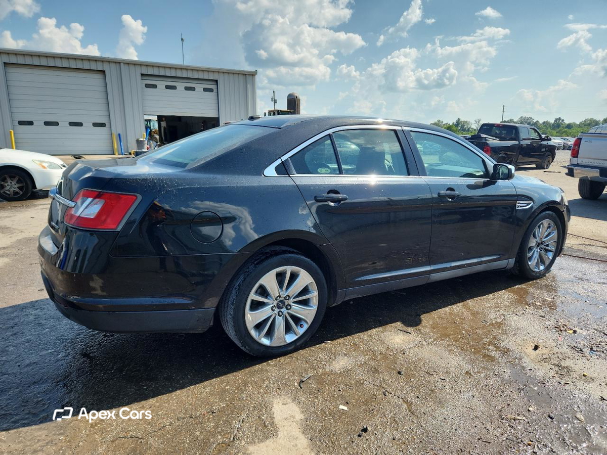 Ford Taurus 2010