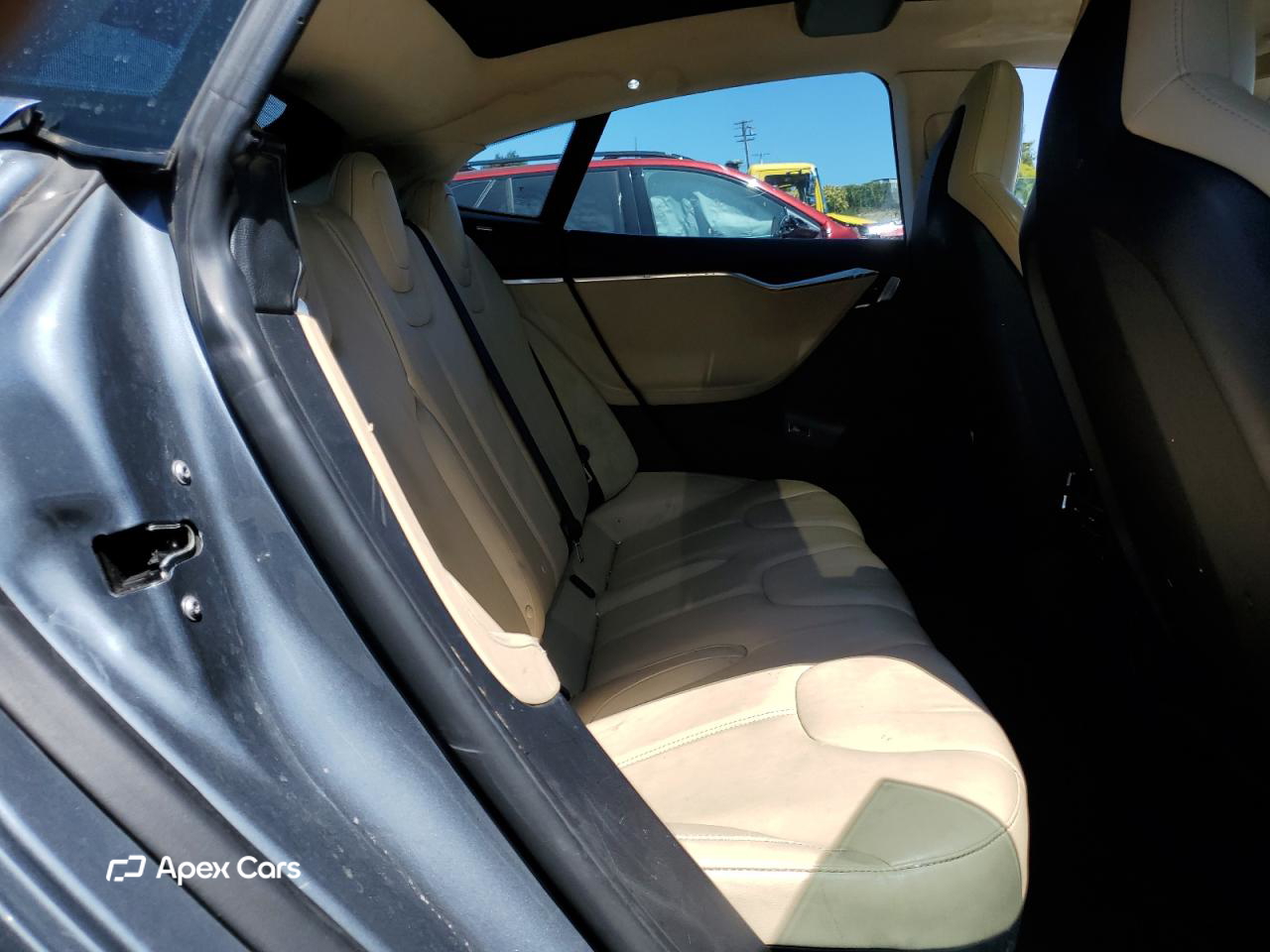 Tesla Model S 2012