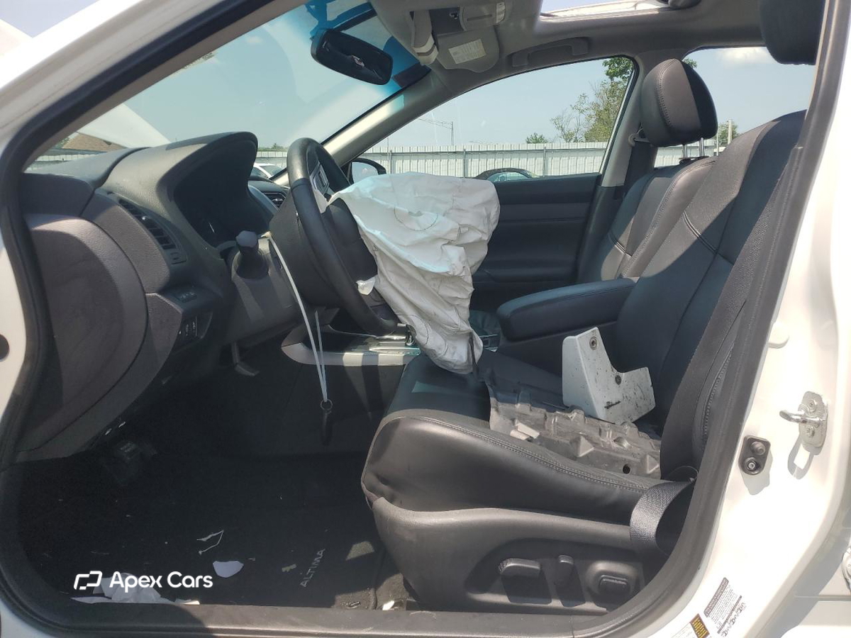 Nissan Altima 2015