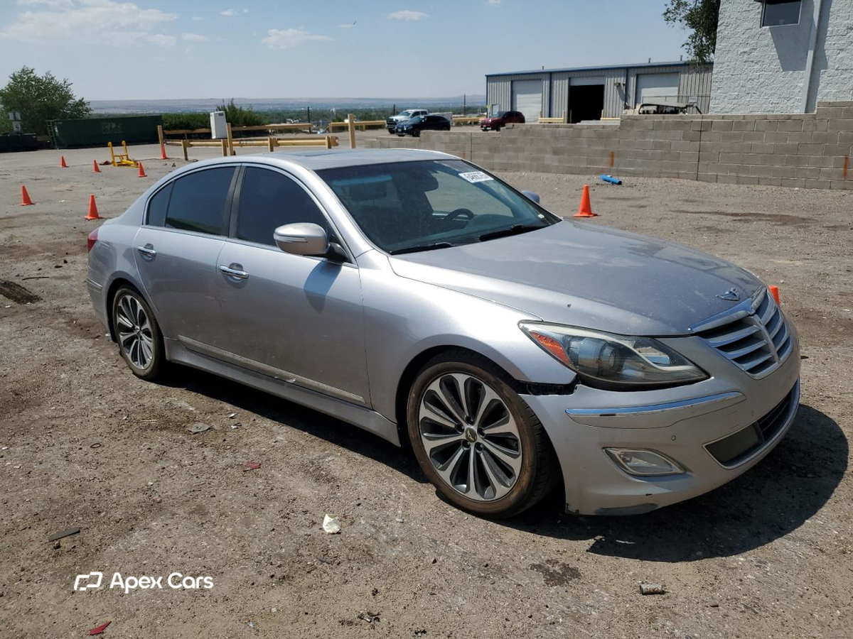 Hyundai Genesis 2013