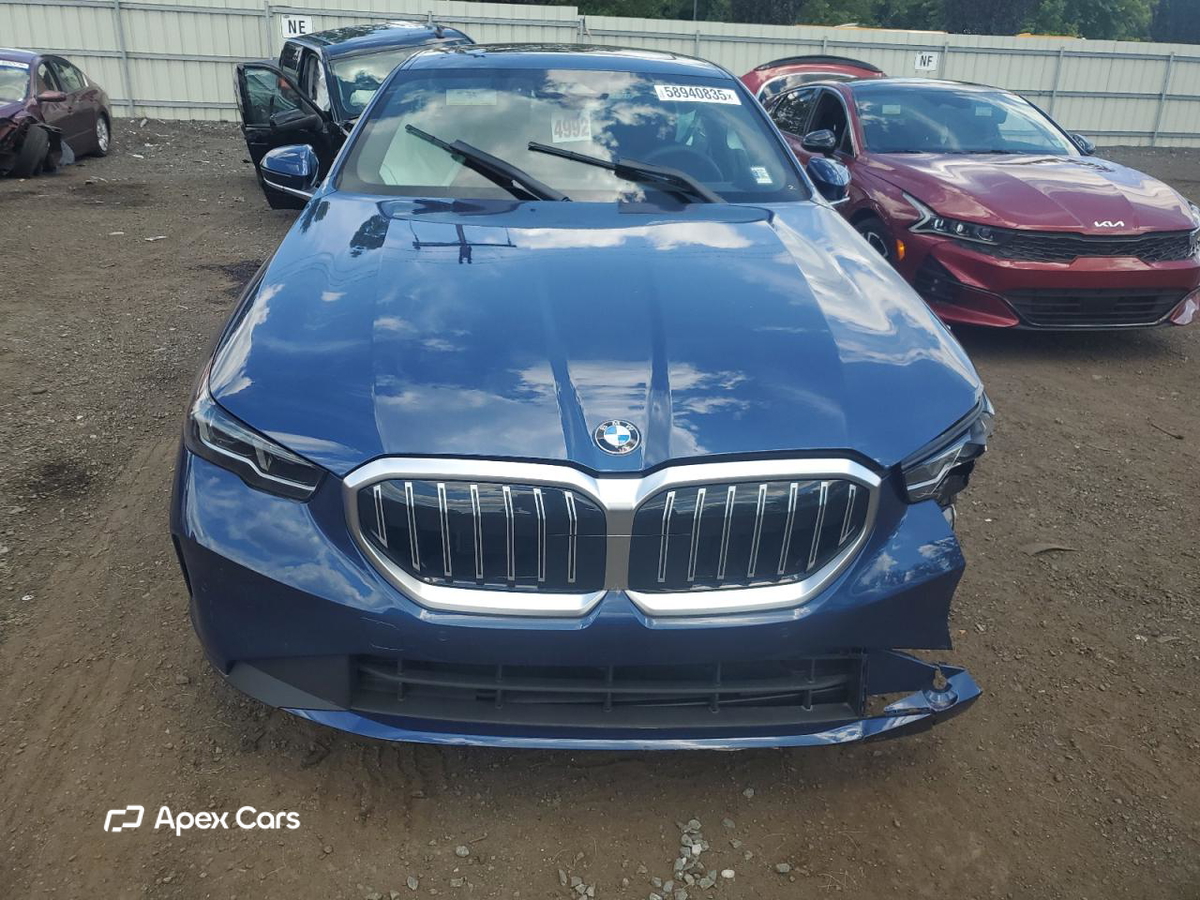 BMW Series 5 2024