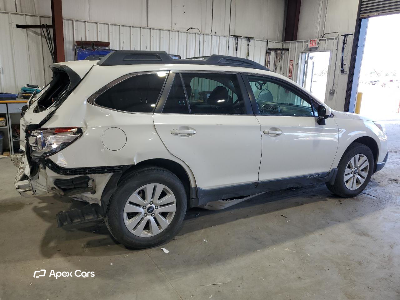 Subaru Outback 2015