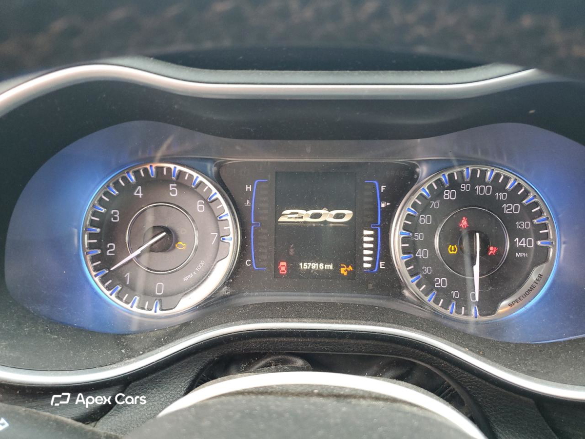Chrysler 200 2015