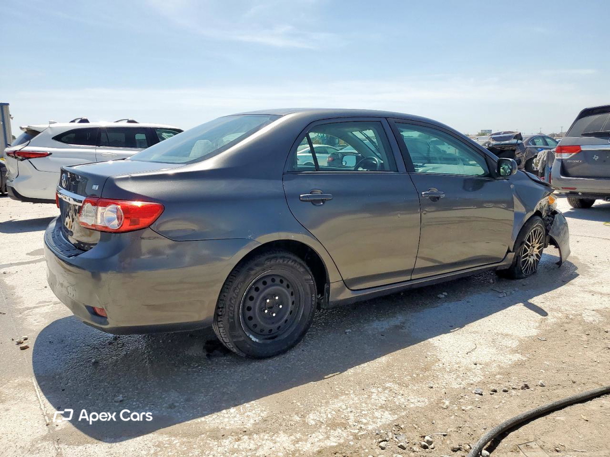 Toyota Corolla 2013
