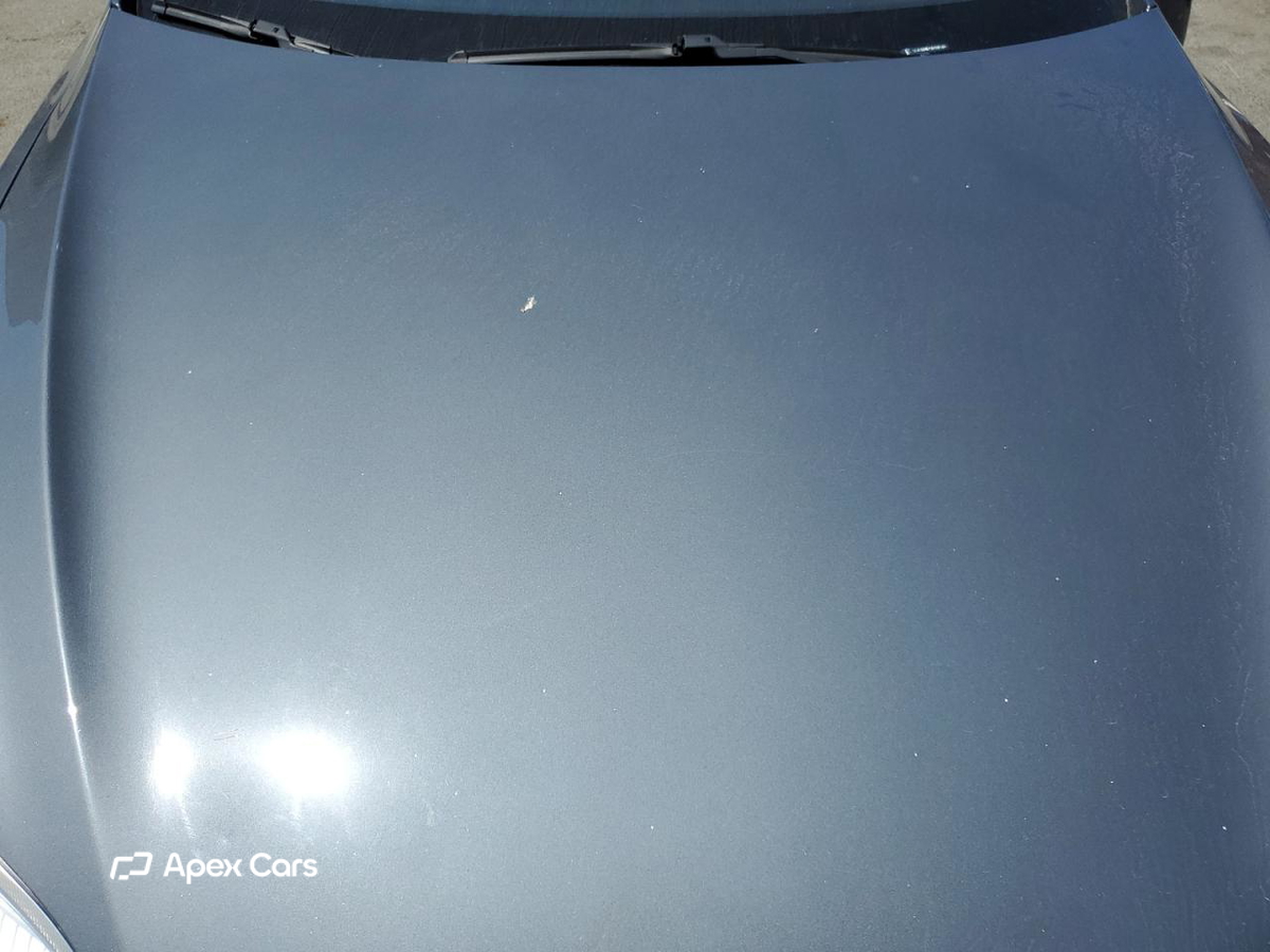 Tesla Model S 2012