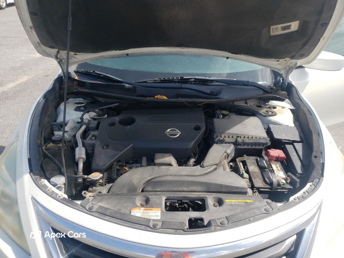 Nissan Altima 2014