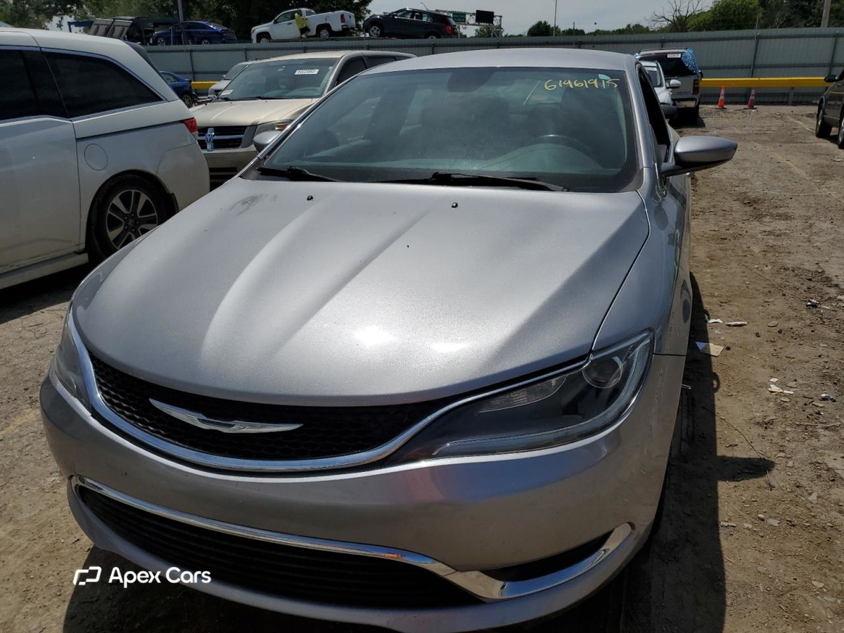 Chrysler 200 2015