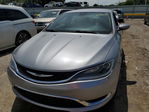 Chrysler 200 2015