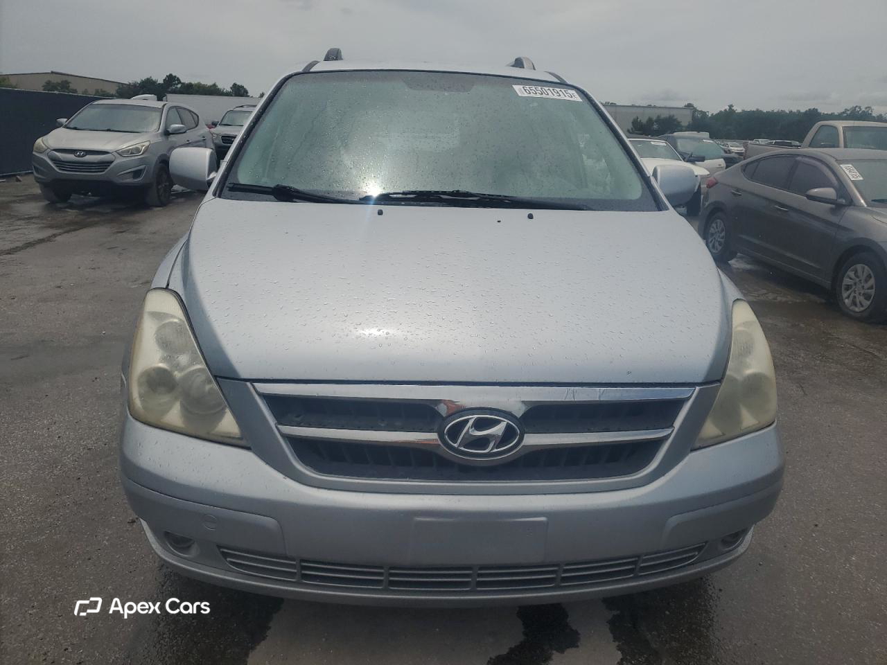 Hyundai Entourage 2007