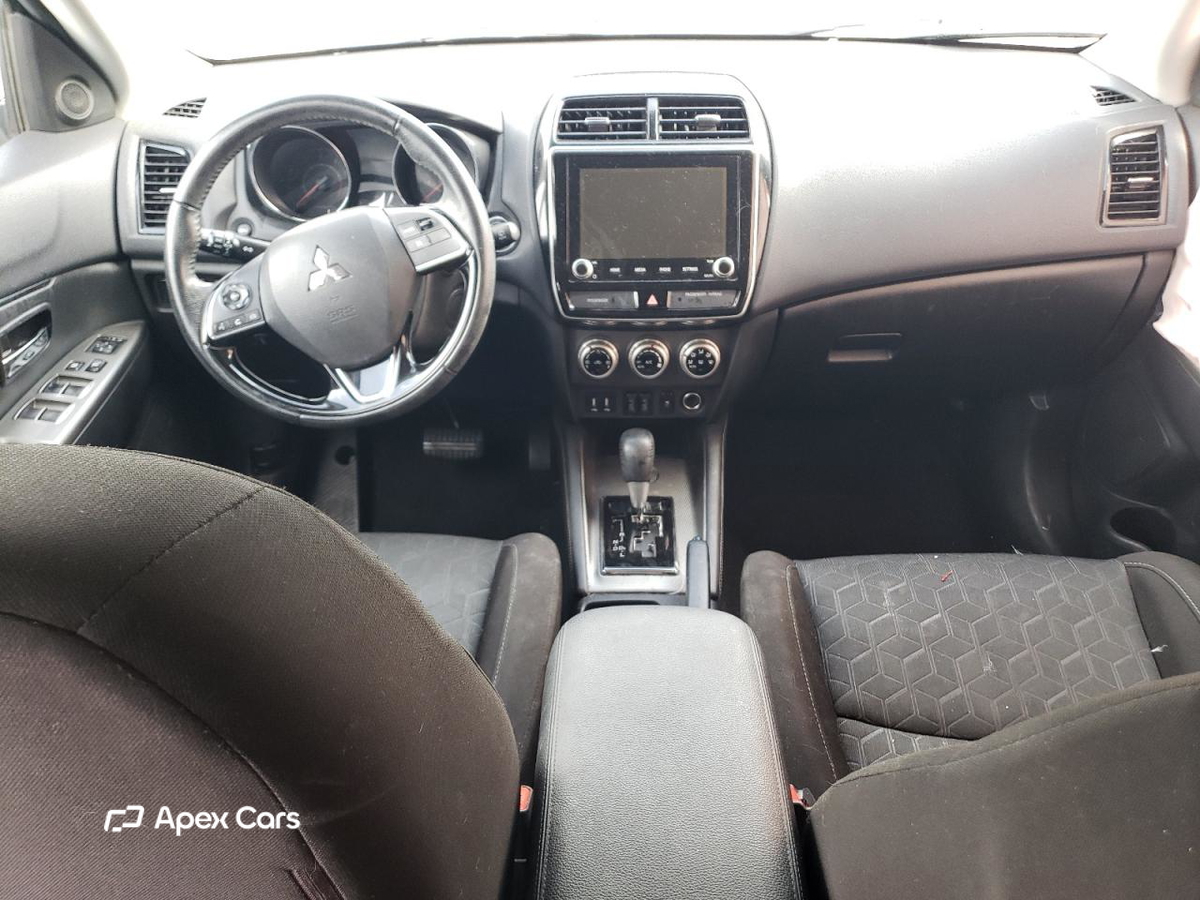 Mitsubishi Outlander 2020