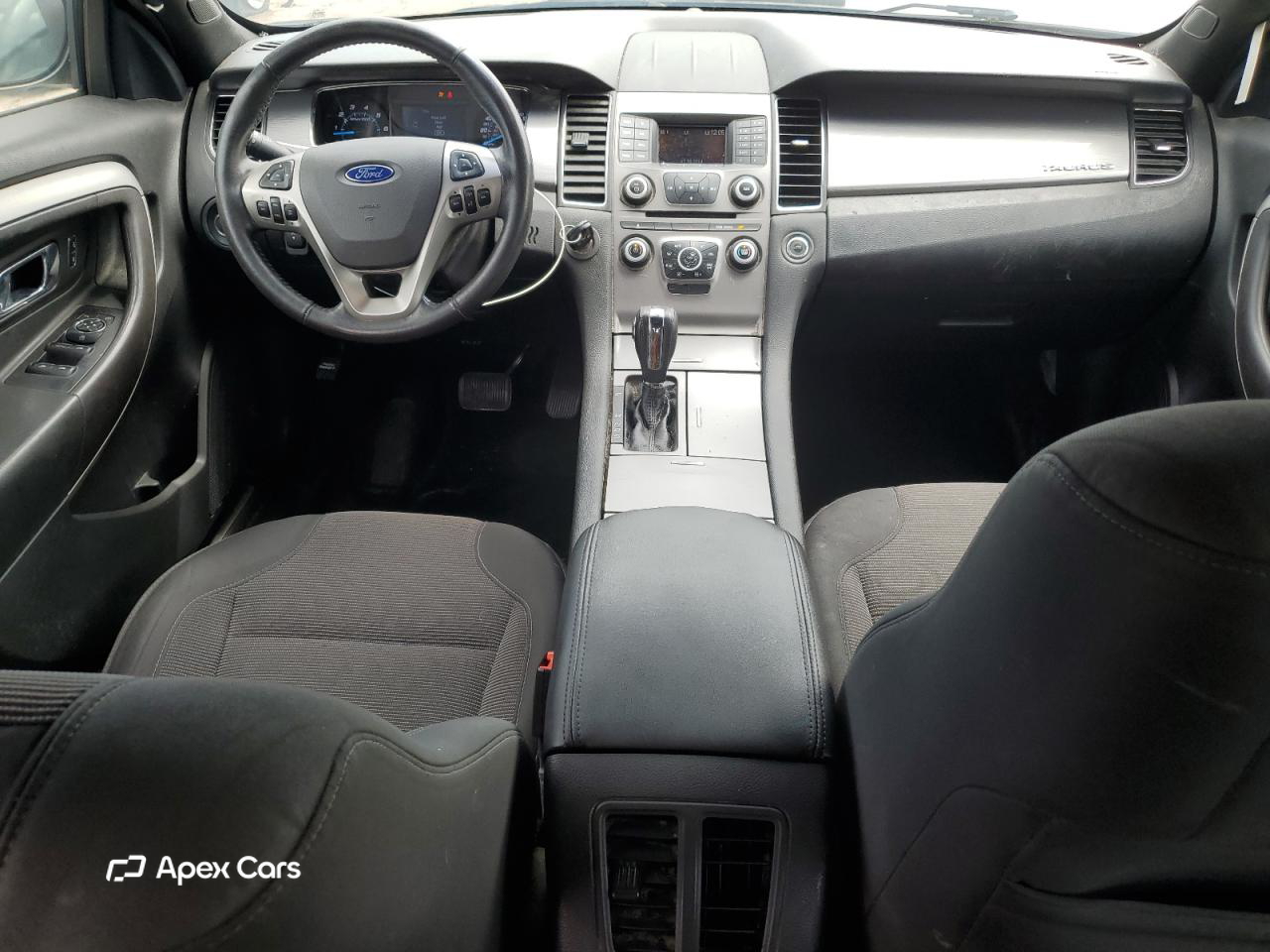 Ford Taurus 2016