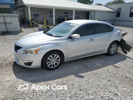 Nissan Altima 2015 - Zdjęcie 1 z 13