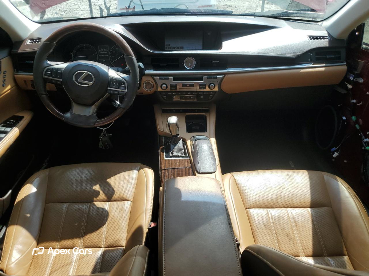 Lexus ES 2016