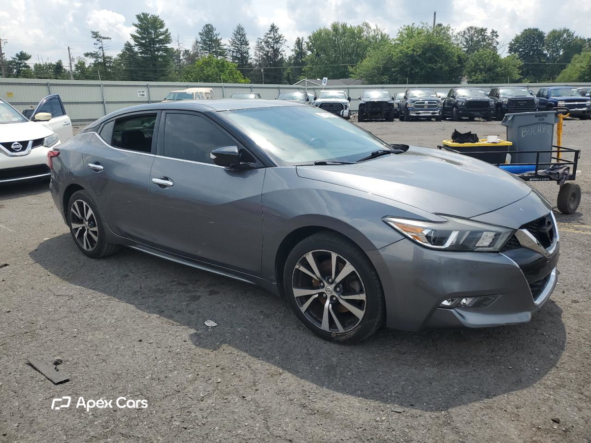Nissan Maxima 2018