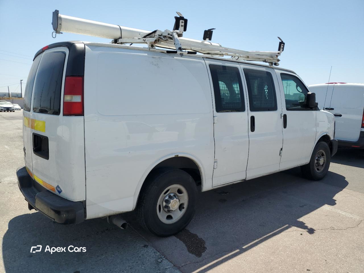 Chevrolet Express 2013