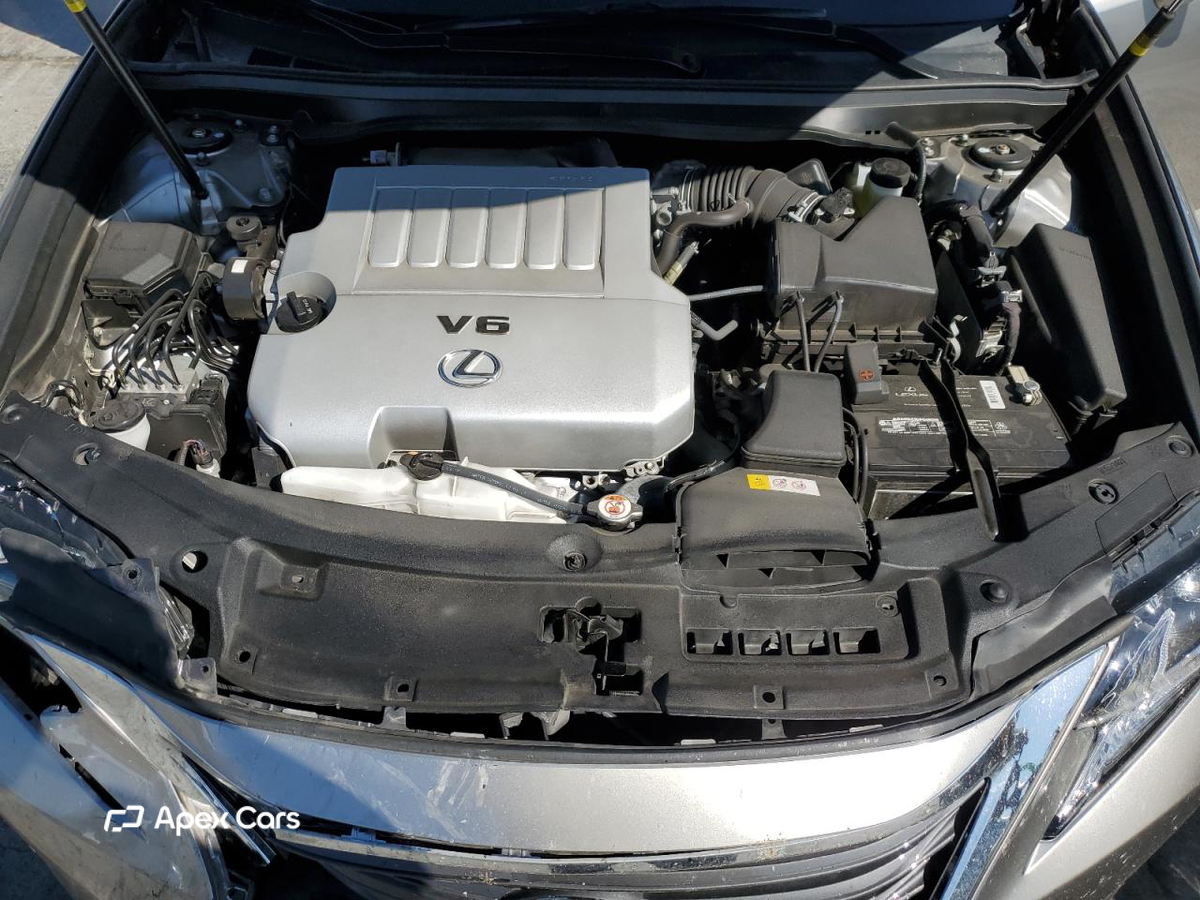 Lexus ES 2018