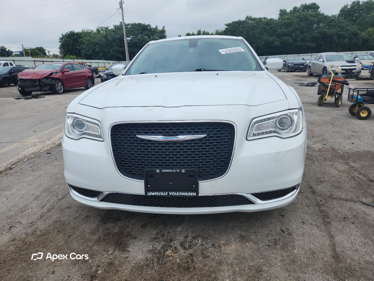 Chrysler 300 2017