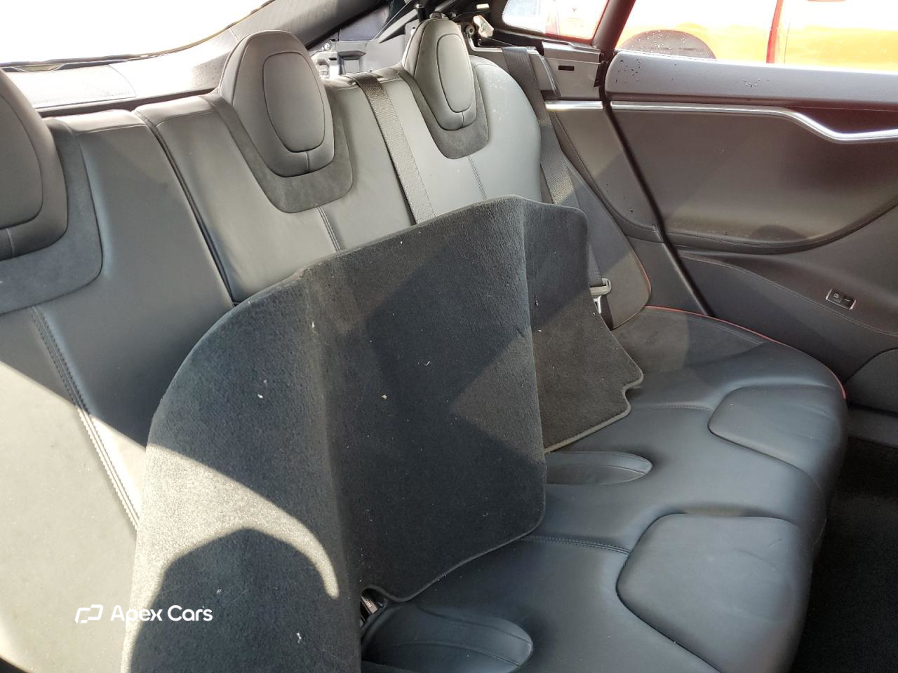 Tesla Model S 2013