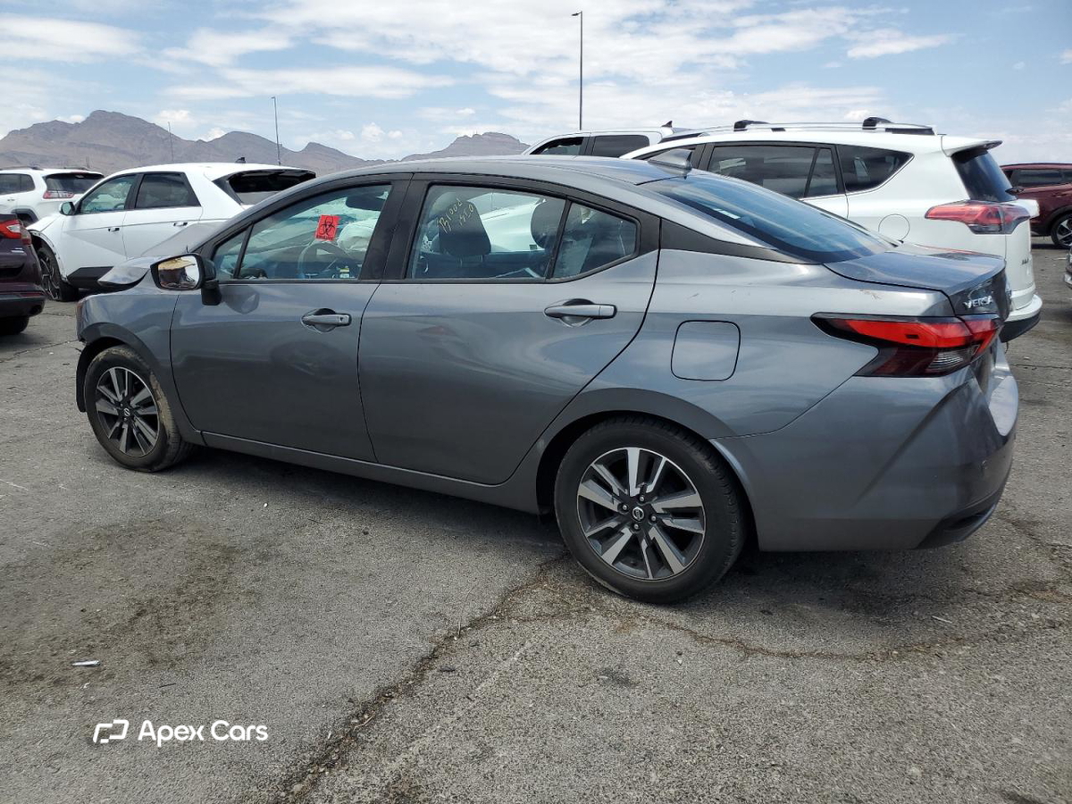 Nissan Versa 2021