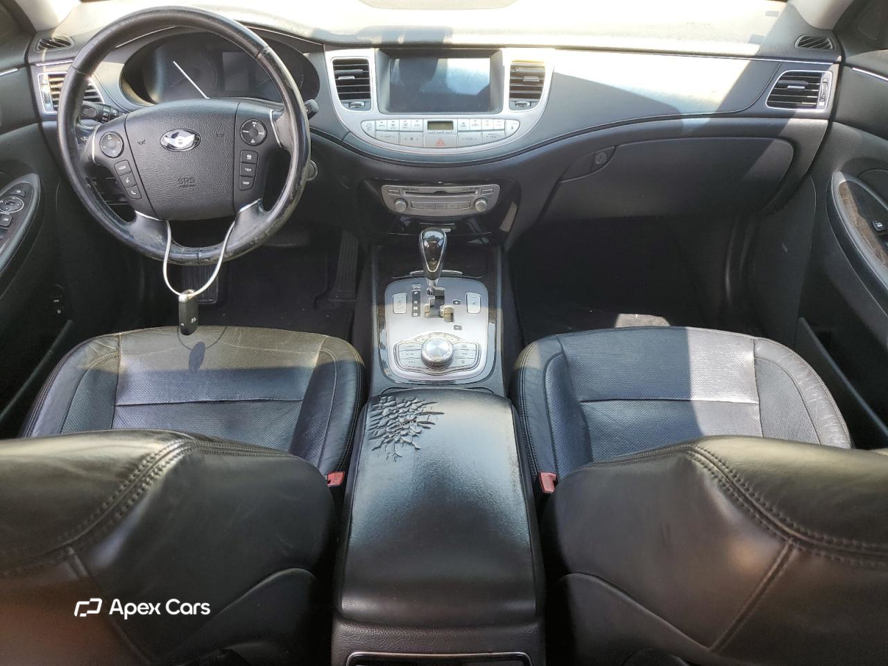 Hyundai Genesis 2013