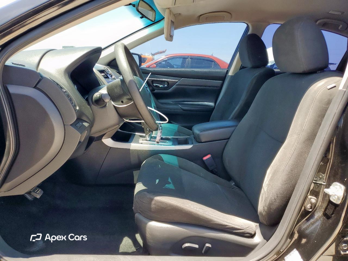 Nissan Altima 2015