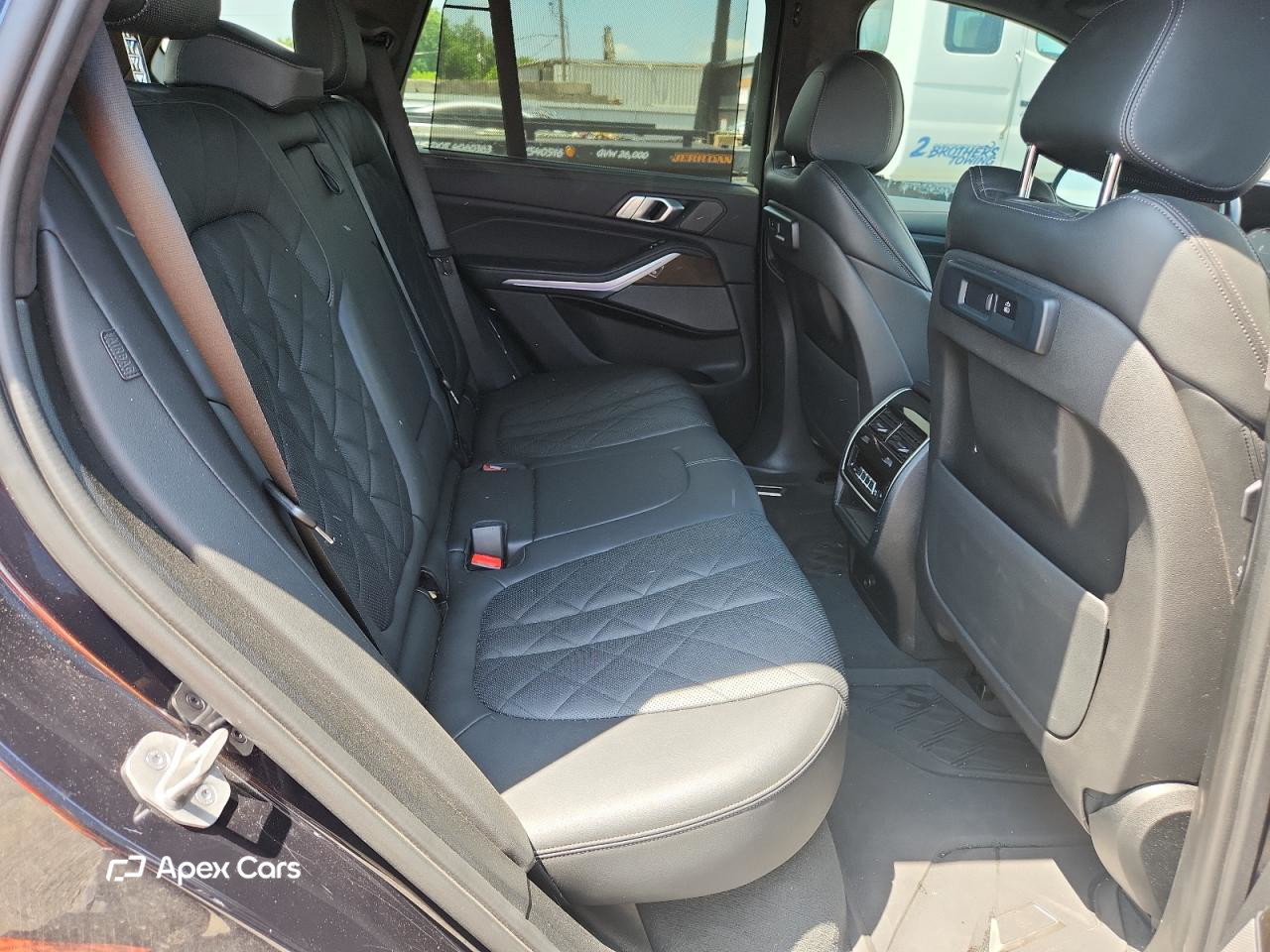 BMW X5 2023