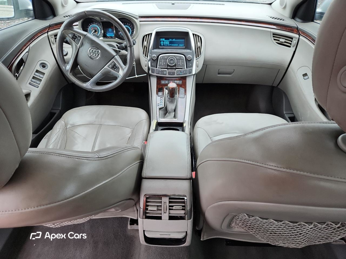 Buick LaCrosse 2012