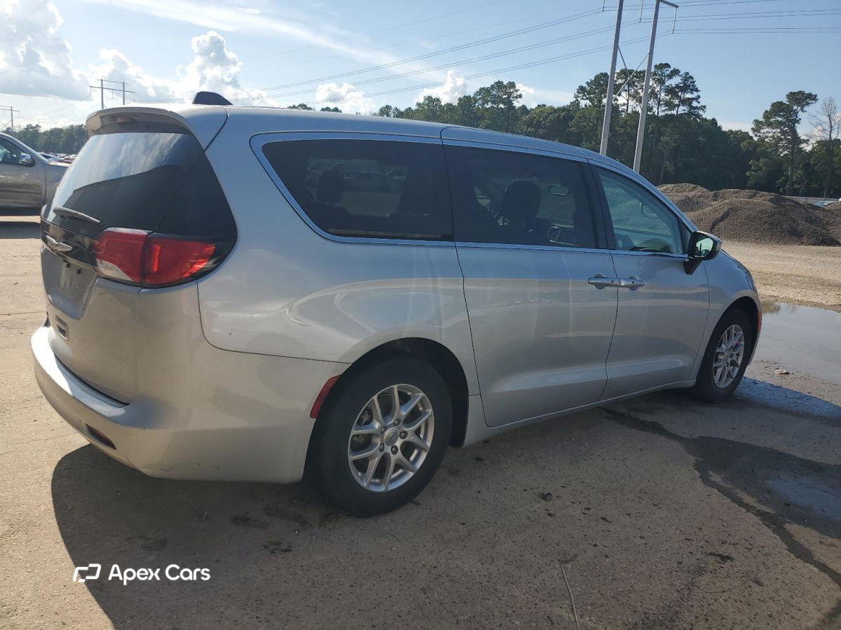 Chrysler Voyager 2023