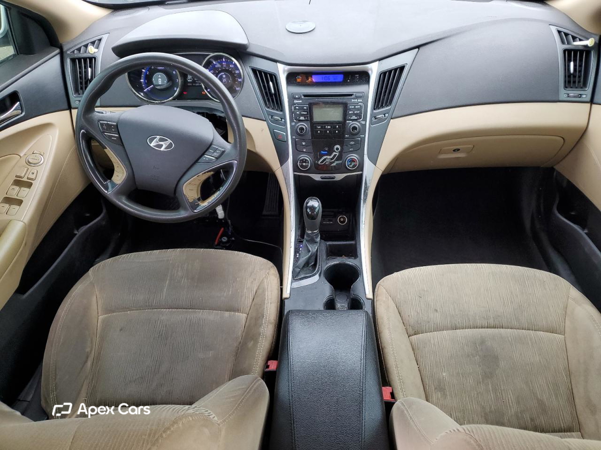 Hyundai Sonata 2011