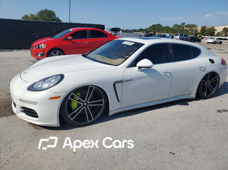 Porsche Panamera 2014 - Image 1 of 12