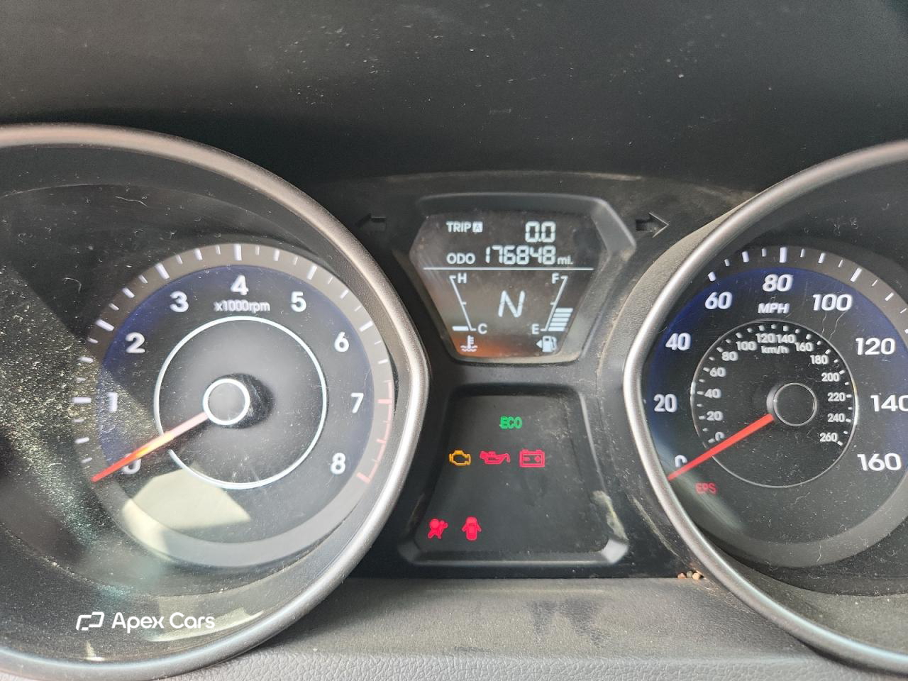Hyundai Elantra 2012