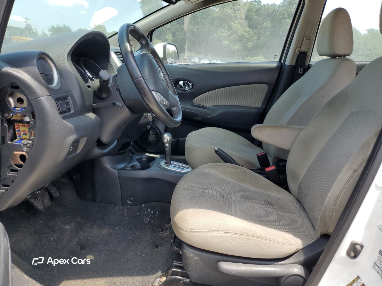 Nissan Versa 2014