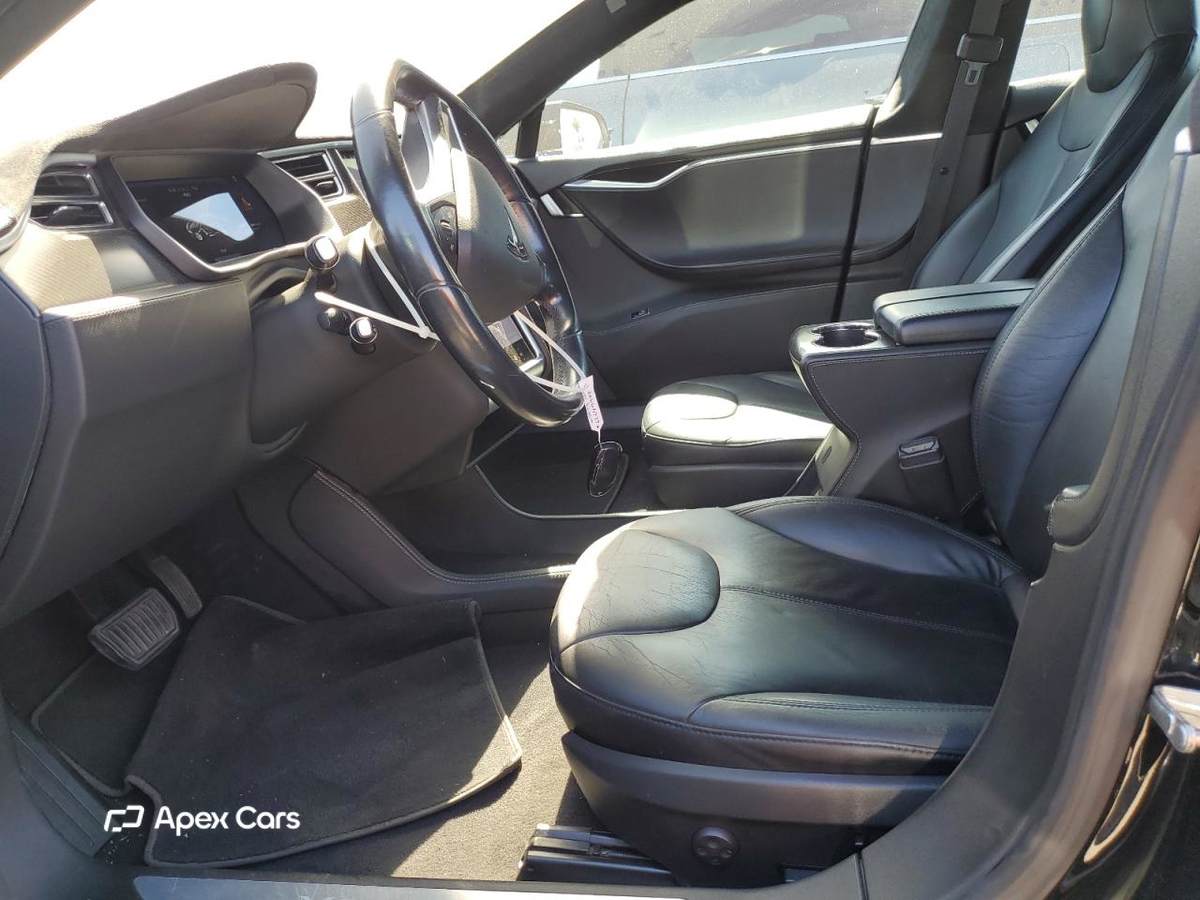 Tesla Model S 2014