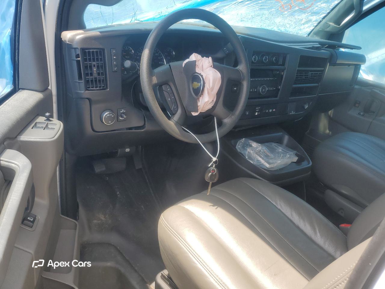 Chevrolet Express 2024