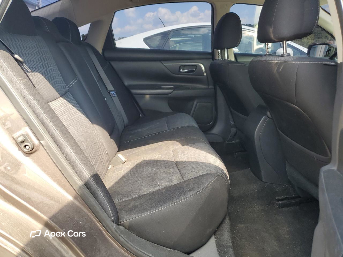 Nissan Altima 2017