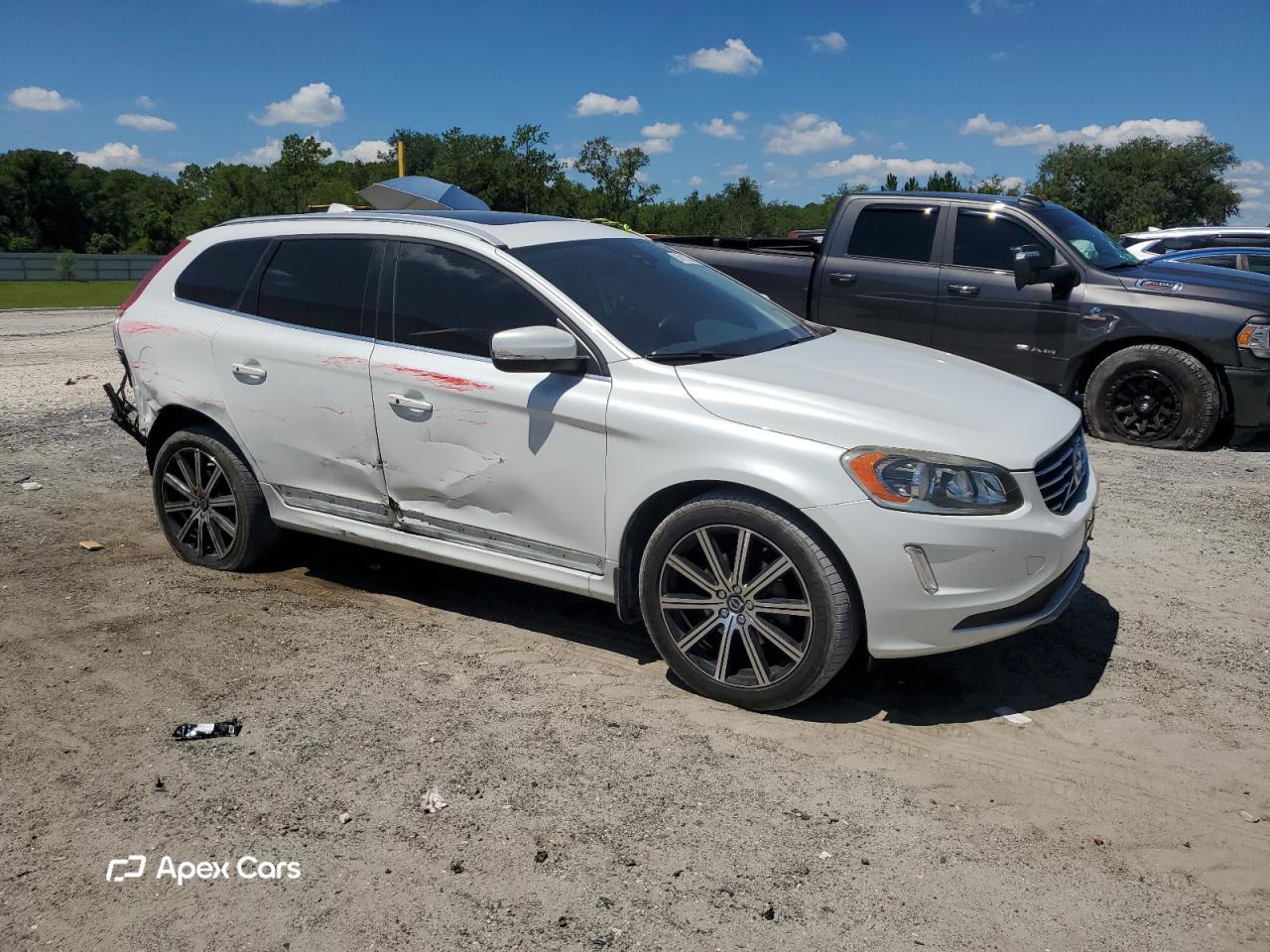 Volvo XC60 2017