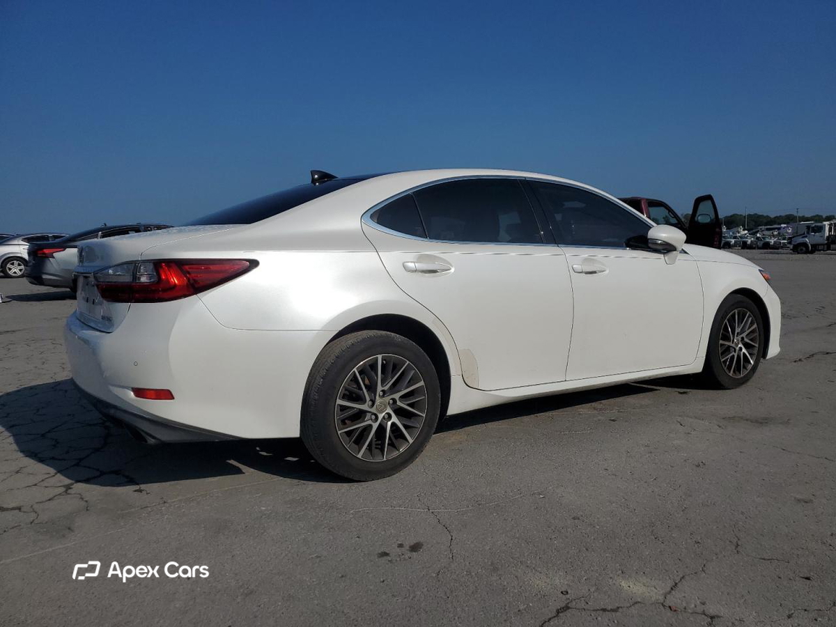 Lexus ES 2017