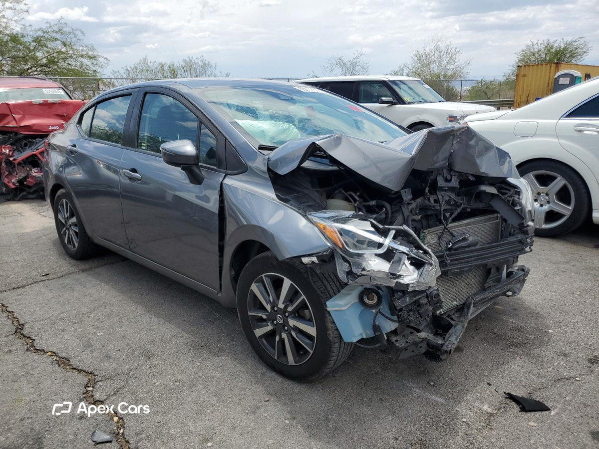 Nissan Versa 2021