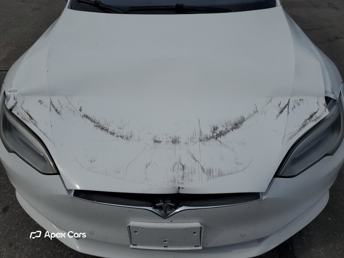 Tesla Model S 2016