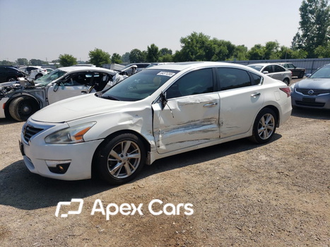 Nissan Altima 2015 - Image 1 of 12