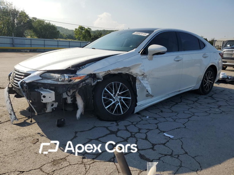 Lexus ES 2017 - Image 1 of 13